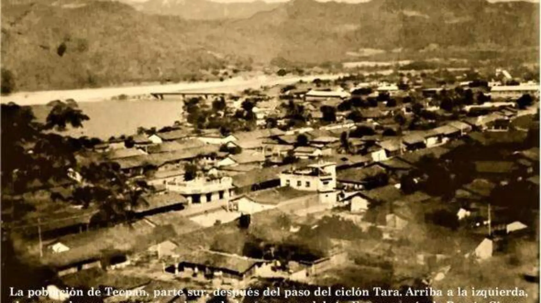 Panorámica de Tecpan parte sur, 1961. Foto cortesía de Ramón Sierra